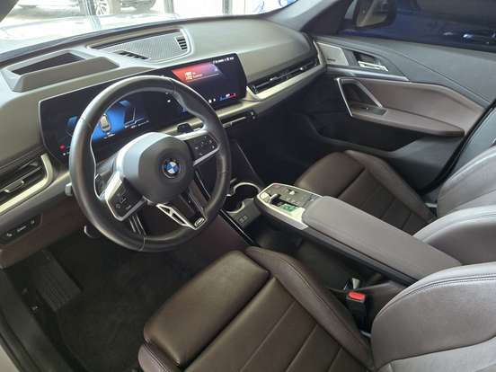 BMW-X1-2.0 16V TURBO GASOLINA SDRIVE20I M SPORT STEPTRONIC BMW-X1-2024
