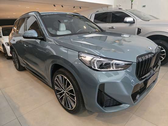 BMW-X1-2.0 16V TURBO GASOLINA SDRIVE20I M SPORT STEPTRONIC BMW-X1-2023