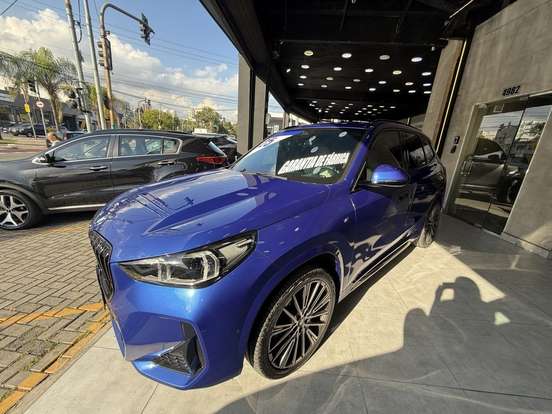 BMW-X1-2.0 16V TURBO GASOLINA SDRIVE20I M SPORT STEPTRONIC BMW-X1-2024