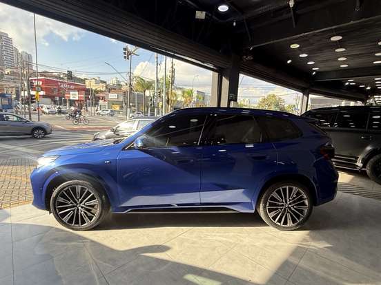 BMW-X1-2.0 16V TURBO GASOLINA SDRIVE20I M SPORT STEPTRONIC BMW-X1-2024