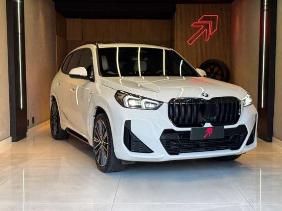 BMW-X1-2025