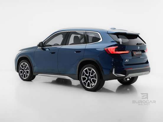 BMW-X1-2.0 16V TURBO GASOLINA SDRIVE20I X-LINE STEPTRONIC BMW-X1-2023