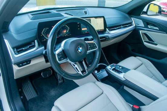 BMW-X2-2024
