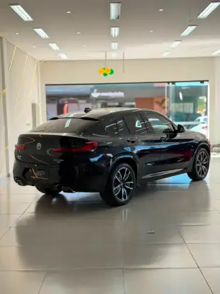 BMW-X4-2023