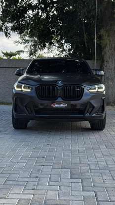 BMW-X4-2022
