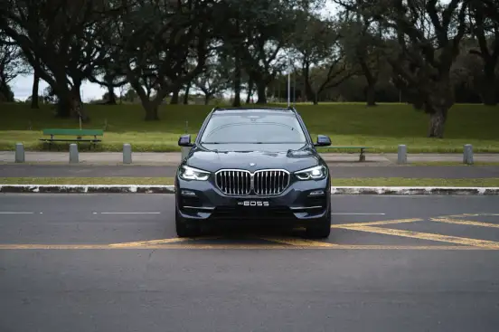 BMW-X5-2019