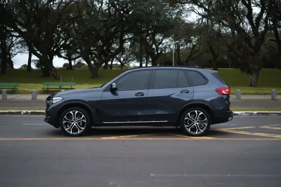 BMW-X5-2019