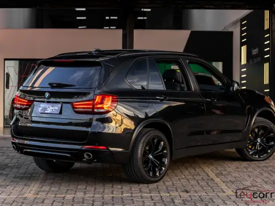 BMW-X5-3.0 4X4 30D I6 TURBO DIESEL 4P AUTOMÁTICO BMW-X5-2015