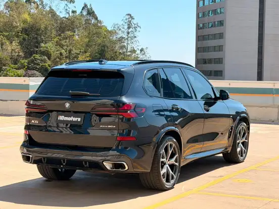 BMW-X5-3.0 I6 TURBO HÍBRIDO XDRIVE50E M SPORT AUTOMÁTICO BMW-X5-2023