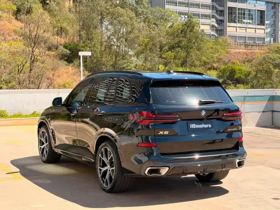 BMW-X5-2023