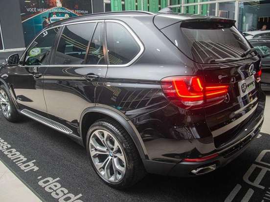 BMW-X5-3.0 4X4 30D I6 TURBO DIESEL 4P AUTOMÁTICO BMW-X5-2018