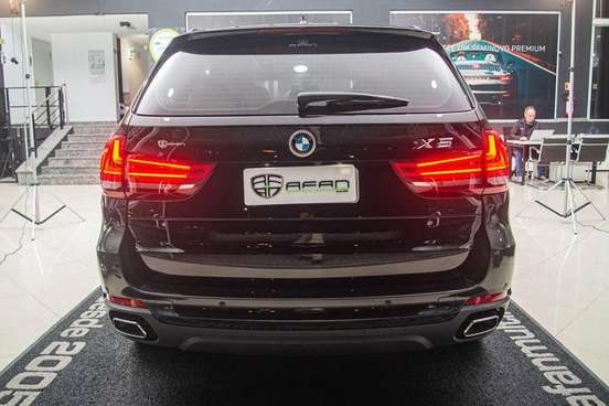 BMW-X5-2018