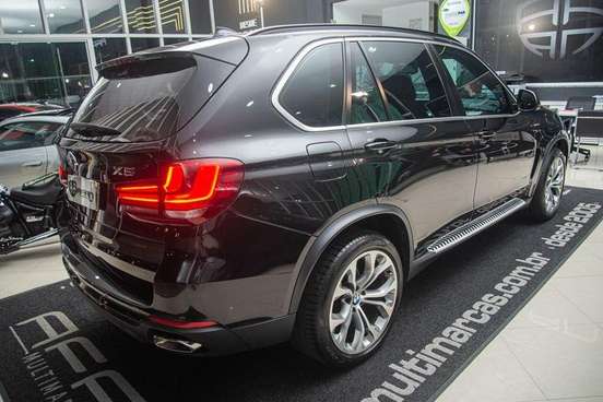 BMW-X5-2018