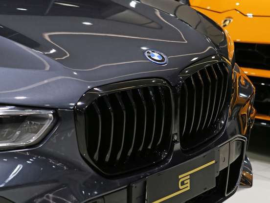 BMW-X5-2019