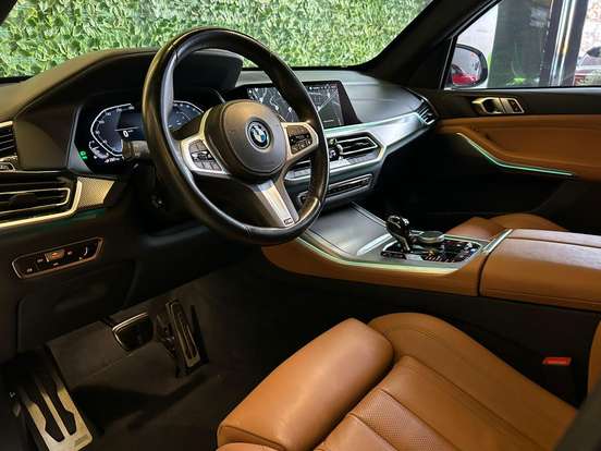 BMW-X5-2022