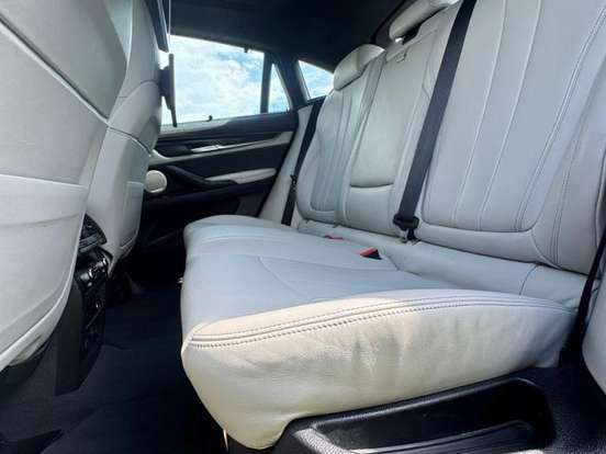 BMW-X6-4.4 M 4X4 COUPÉ V8 32V BI-TURBO GASOLINA 4P AUTOMÁTICO BMW-X6-2018
