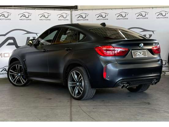 BMW-X6-4.4 M 4X4 COUPÉ V8 32V BI-TURBO GASOLINA 4P AUTOMÁTICO BMW-X6-2018