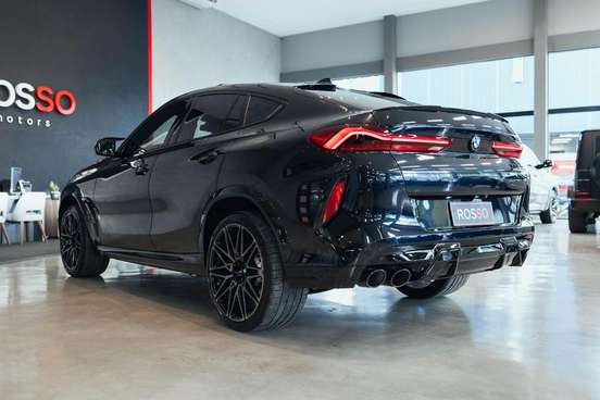 BMW-X6-2023