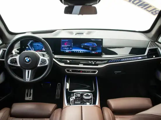BMW-X7-4.4 V8 GASOLINA M60i STEPTRONIC BMW-X7-2024