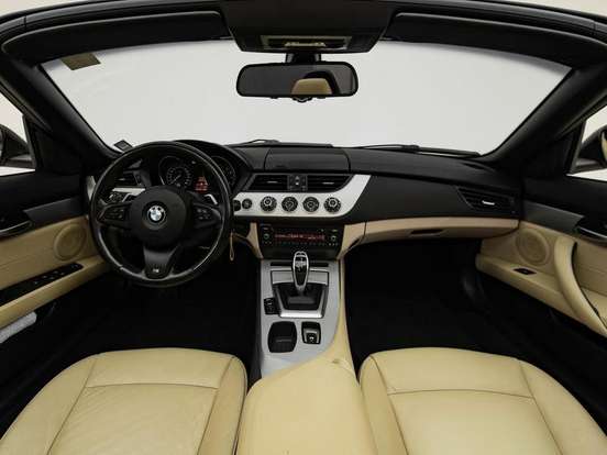 BMW-Z4-2.0 16V TURBO GASOLINA SDRIVE20I AUTOMÁTICO BMW-Z4-2011