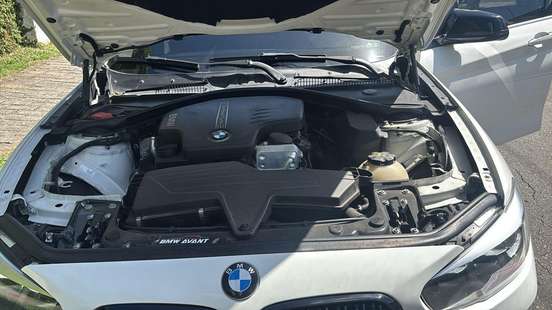 BMW-120i-2015