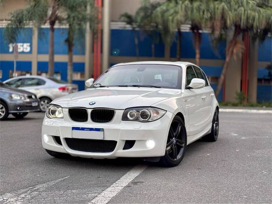BMW 130i 3.0 SPORT HATCH 24V GASOLINA 4P AUTOMÁTICO