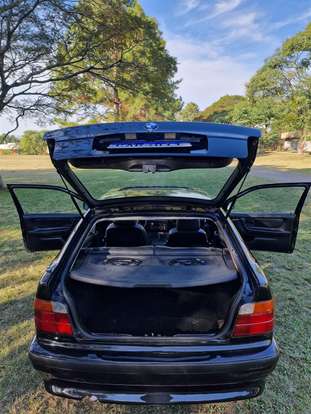 BMW-318i-1994