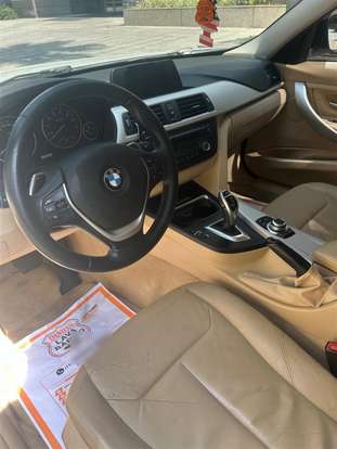 BMW-320i-2015