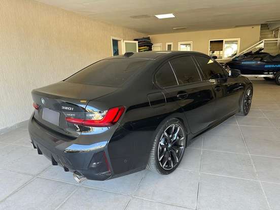 BMW-320i-2025