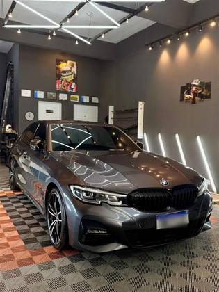 BMW 320i 2.0 16V TURBO GASOLINA M SPORT AUTOMÁTICO