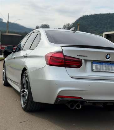 BMW-328i-2017