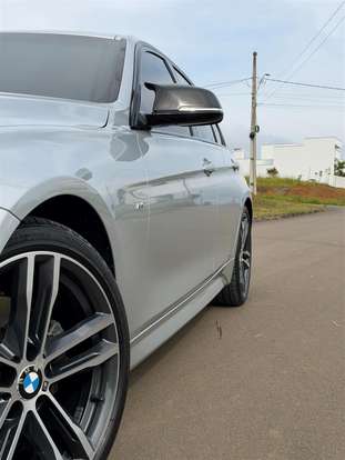 BMW-328i-2017