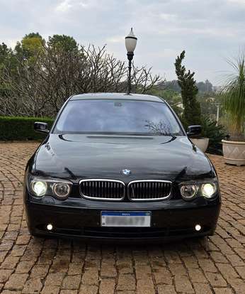 BMW-745i-2002