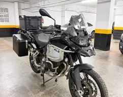 BMW F 900 GS ADVENTURE BMW F 900 GS ADVENTURE