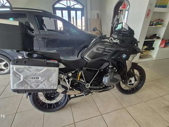 BMW-R 1250 GS PREMIUM TRIPLE BLACK BMW-R 1250 GS PREMIUM TRIPLE BLACK-2021