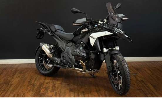 BMW-R 1300 GS TRIPLE BLACK-2024