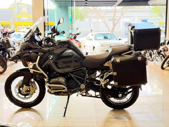 BMW-R 1200 GS ADVENTURE TRIPLE BLACK BMW-R 1200 GS ADVENTURE TRIPLE BLACK-2017