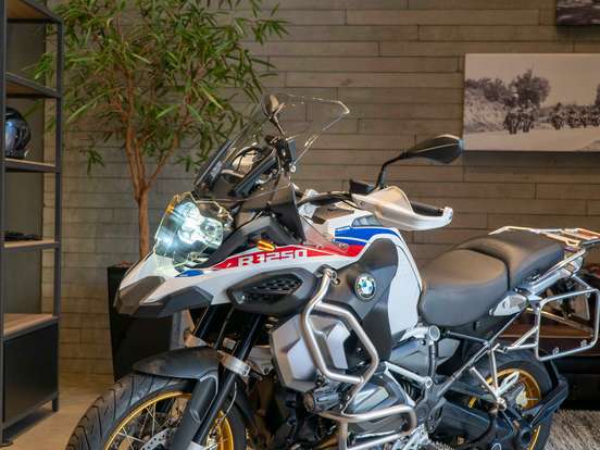 BMW-R 1250 GS ADVENTURE PREMIUM BMW-R 1250 GS ADVENTURE PREMIUM-2022