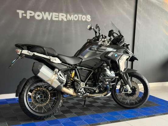 BMW-R 1250 GS PREMIUM TRIPLE BLACK-2023