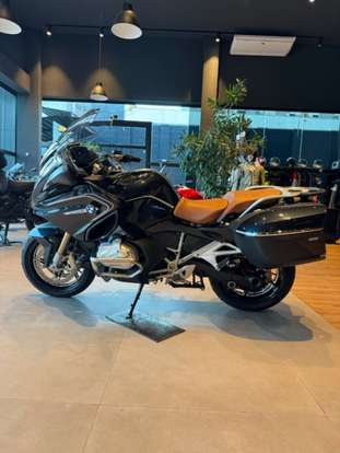 BMW-R 1250 RT TRIPLE BLACK-2023