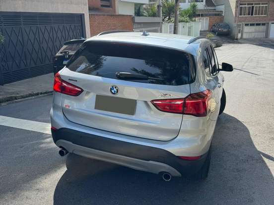 BMW-X1-2.0 16V TURBO ACTIVEFLEX SDRIVE20I 4P AUTOMÁTICO BMW-X1-2017