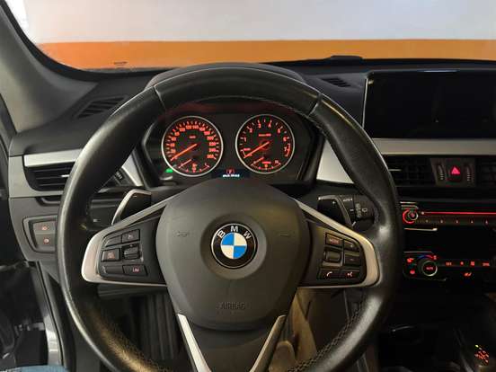 BMW-X1-2.0 16V TURBO ACTIVEFLEX SDRIVE20I 4P AUTOMÁTICO BMW-X1-2017
