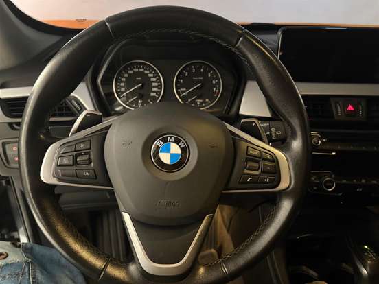 BMW-X1-2.0 16V TURBO ACTIVEFLEX SDRIVE20I 4P AUTOMÁTICO BMW-X1-2017