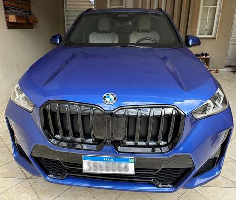 BMW-X1-2023