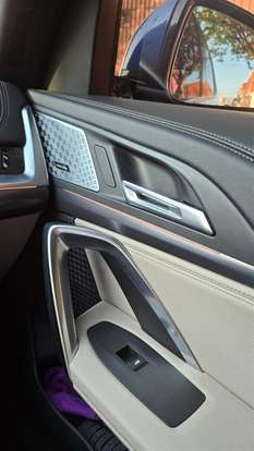 BMW-X1-2022