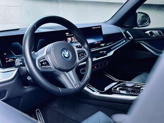 BMW-X5-3.0 I6 TURBO HÍBRIDO XDRIVE50E M SPORT AUTOMÁTICO BMW-X5-2023
