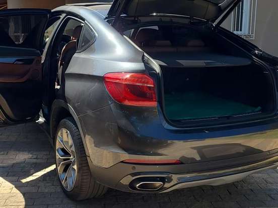 BMW-X6-3.0 35I 4X4 COUPÉ 6 CILINDROS 24V GASOLINA 4P AUTOMÁTICO BMW-X6-2018