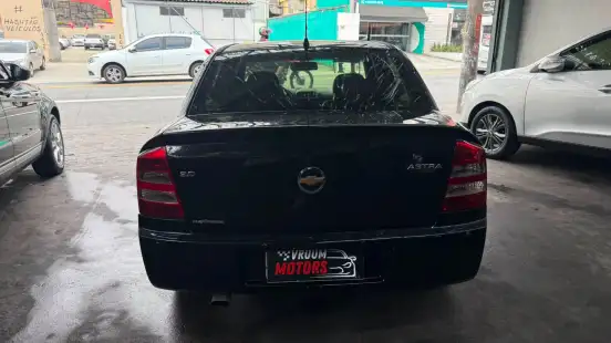 CHEVROLET-ASTRA-2011