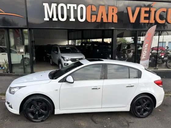 CHEVROLET CRUZE 1.8 LTZ 16V FLEX 4P AUTOMÁTICO CHEVROLET CRUZE 1.8 LTZ 16V FLEX 4P AUTOMÁTICO
