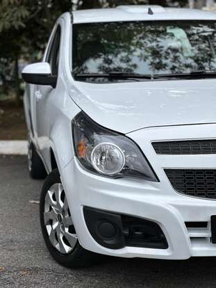CHEVROLET-MONTANA-2013